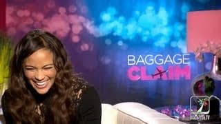 Paula Patton trying to catch Robin Thicke cheating in Baggage Claim