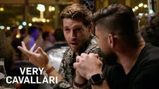 Jay Cutler Talks Retired Life: "I'm Dad Bod" | Very Cavallari | E!