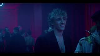 BAGARRE - Le gouffre (Yan Wagner Belgian Trip) [OST: Vampires | Vampiros] (Clip: S1E4)