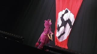 Death To Smoochy (2002) The Set-Up