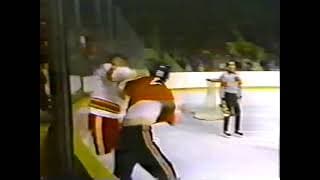 Glen Cochrane vs Tim Hunter NHL Dec 28/81