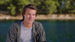 MAMMA MIA! 2 Here We Go Again "Young Harry" Hugh Skinner On Set Interview
