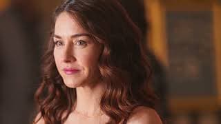 Award-winning actor Erin Karpluk talks about her role in A Million Little Things & fitness regime