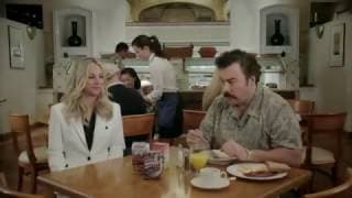 Pricelinecom TV Commercial, 'Free Breakfast' starring Danilo Di Julio and Kaley Cuoco