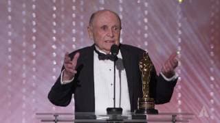 Lynn Stalmaster receives an Honorary Award at the 2016 Governors Awards