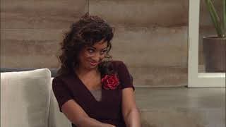 Shelli Boone in Mr. Box Office 1x5