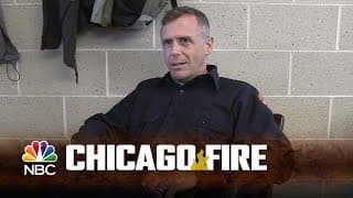 Chicago Fire - David Eigenberg's Life Behind the Scenes (Digital Exclusive)