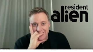 Interview: Alan Tudyk and EP Chris Sheridan on ‘Resident Alien’ Season 4